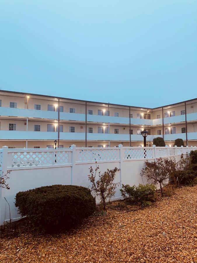 Baymont By Wyndham Front Royal Near Shenandoah National Park Hotel Bagian luar foto